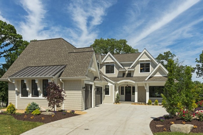 2017 MIdwest Home Luxury Tour - Beach Style - Exterior - Minneapolis .<div class= 2017 MIdwest Home Luxury Tour - Beach Style - Exterior - Minneapolis ...
